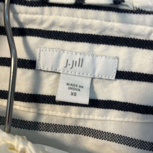 Hooded jacket - Picture 4 of 4